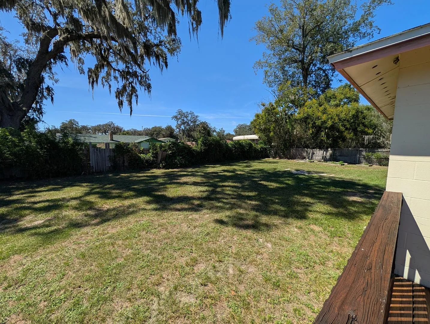 2834 Woodland Dr — Photo 4