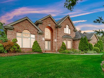 1528 Muirfield Dr, Dyer, IN, 46311