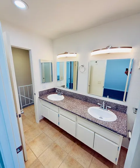 3669 Westwood — Photo 21