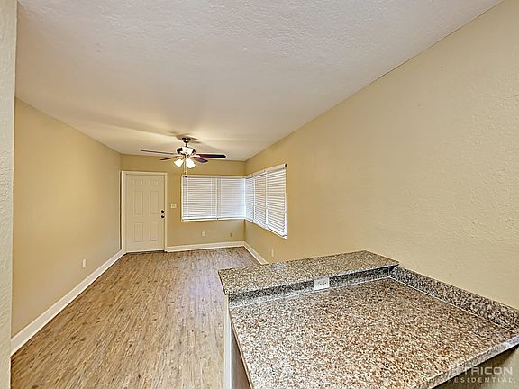 2nd image of 518 9th Ave N