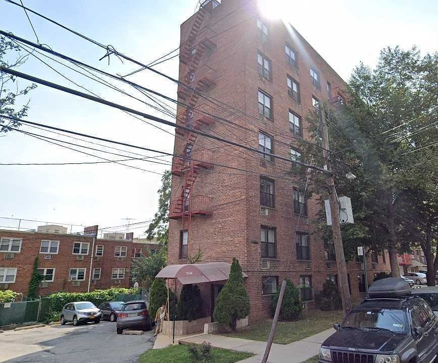 1st image of 7806 46th Ave Unit 4