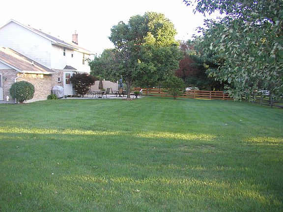 4th image of 8426 Ironside Ct