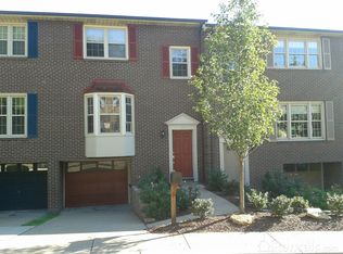 207 London Towne Dr, Pittsburgh, PA