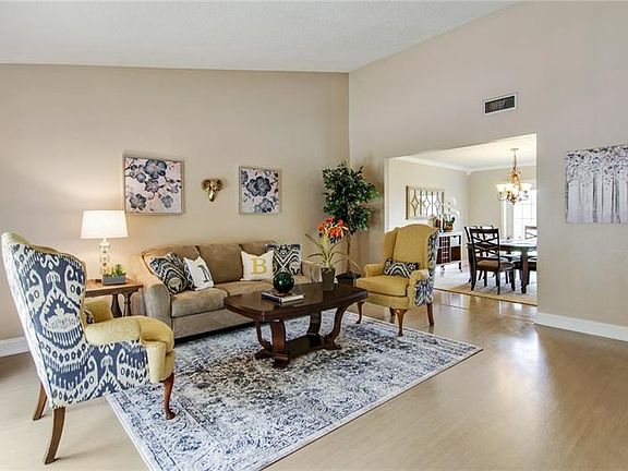 4th image of 3119 Lakestone Dr