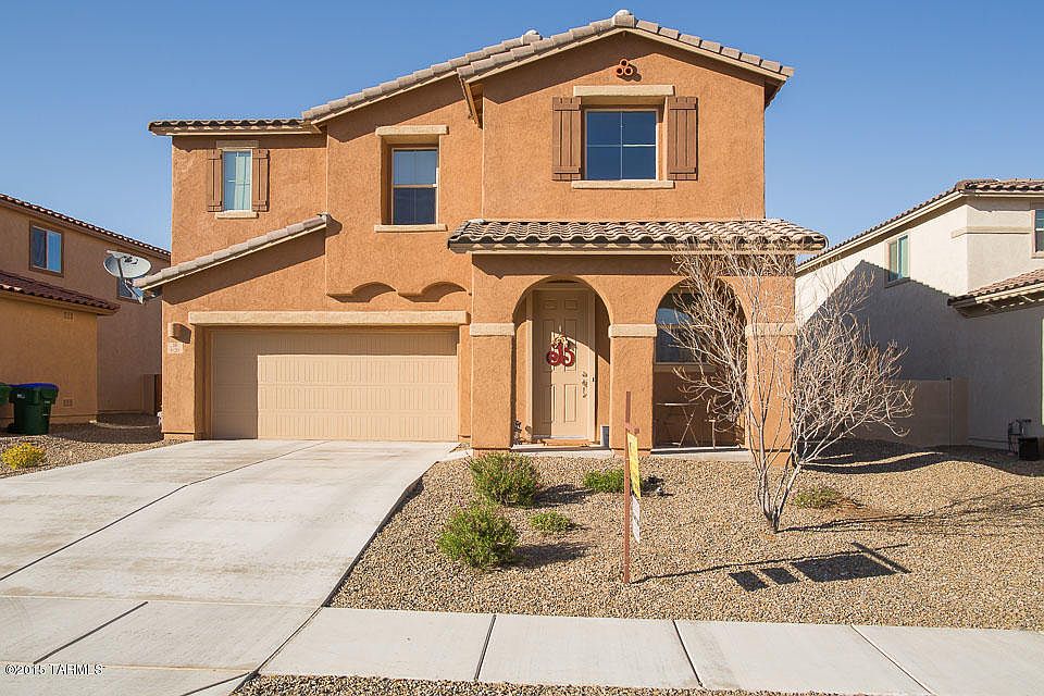 1st image of 620 W Calle Sombra Linda