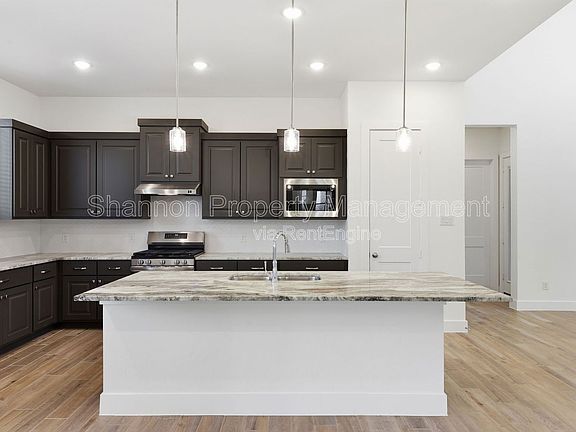 4th image of 7734 Clover Gully Ln