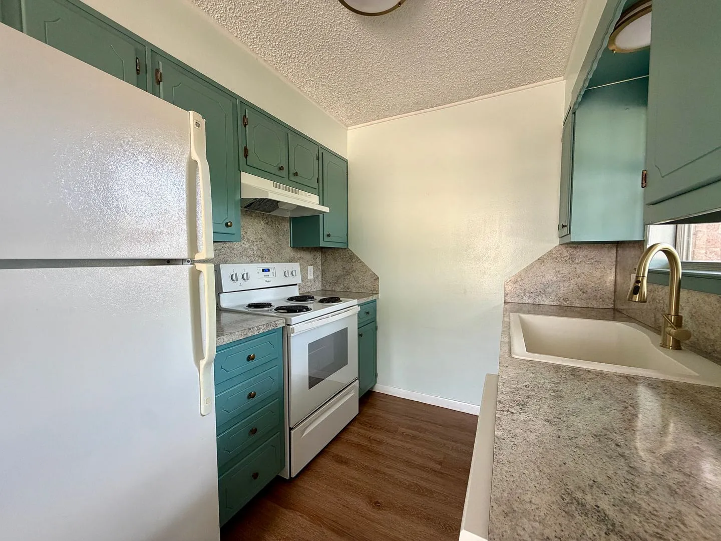 Duplex — Photo 3