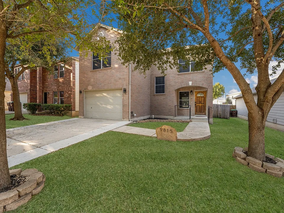 9815 Carswell Peak