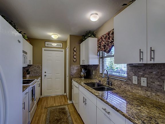 4th image of 3728 13th St W