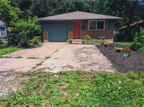 308 E 78th Ter, Kansas City, MO 64114