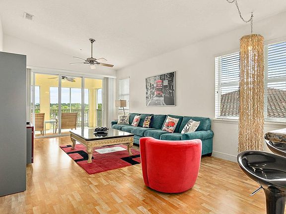 4th image of 85 Riverview Bnd S #1546