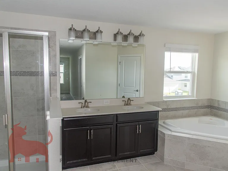 7518 Summerlake Groves St — Photo 33