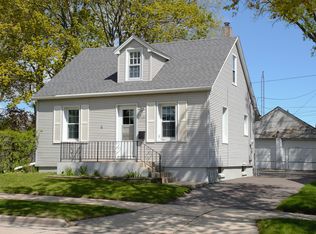 4404 Victory Ave, Racine, WI 53405