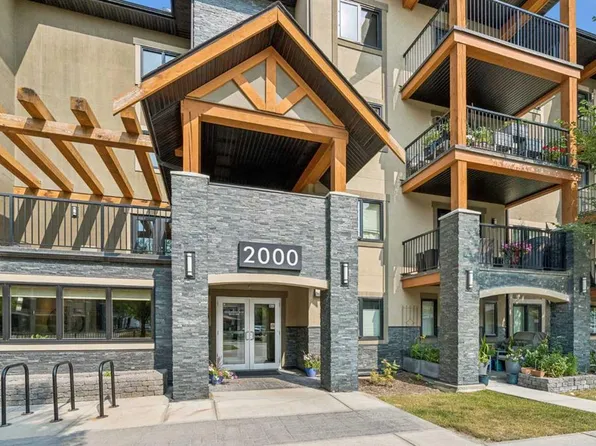 402 SE Kincora Glen Rd NW #2203, Calgary, AB T3R 0V2