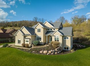 962 Tahoe Dr, Onalaska, WI 54650