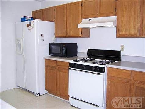5th image of 8614 Bannerman Bluff Ct