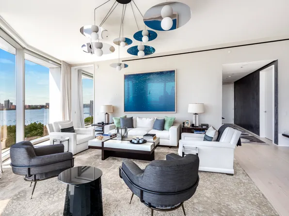 160 Leroy Street image 1 of 12