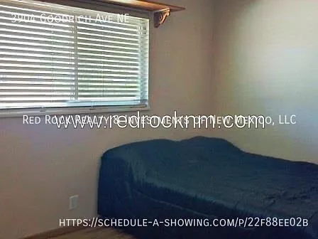 3904 Goodrich Ave NE — Photo 10