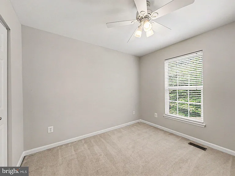 5641 Eppes Island Pl — Photo 12