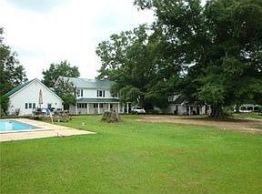 2nd image of 40105 Saddleback Rd