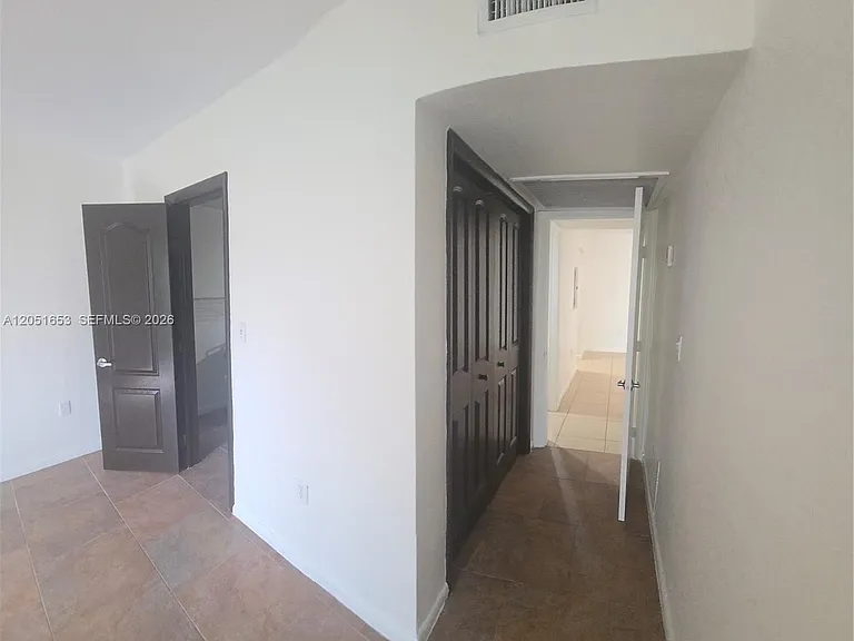8950 SW 69th Ct #306 — Photo 7
