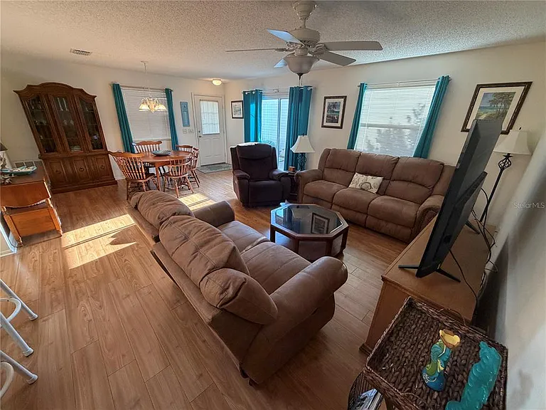 2318 Oak Bend Pl — Photo 6