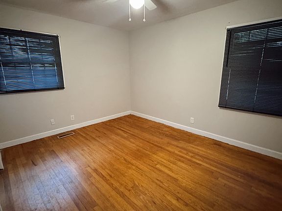 5th image of 213 Pineview Pl