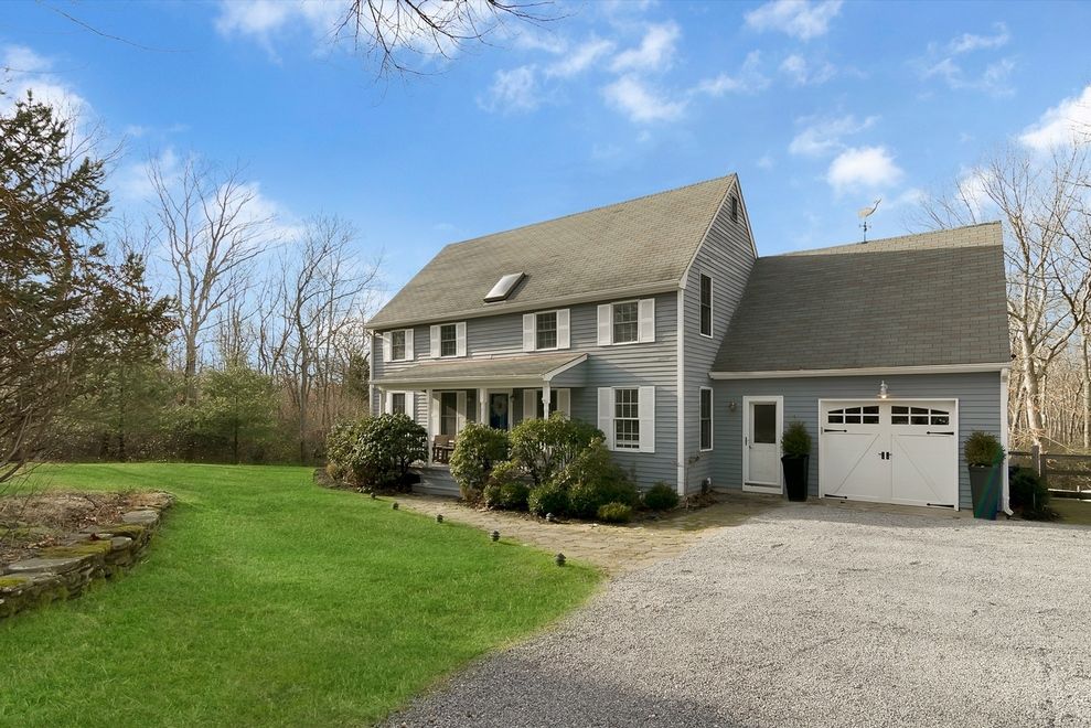 15 Club Ln, Sag Harbor, NY 11963 Out East