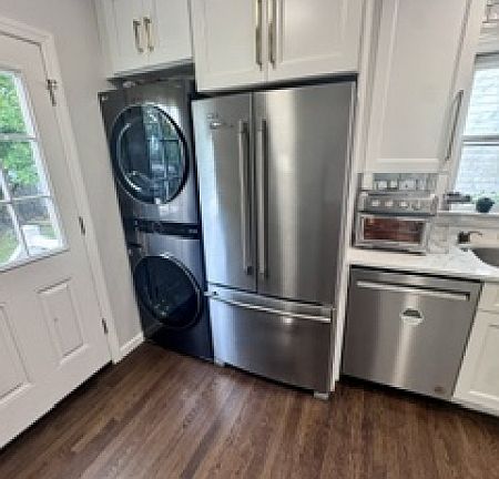 3rd image of 166 Lafayette St