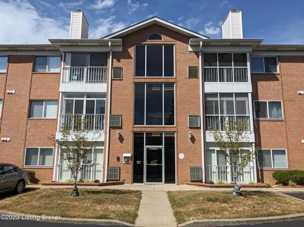 3721 Bardstown Rd #211, Louisville, KY 40218
