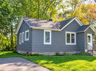 1960 Ide St, Maplewood, MN 55109