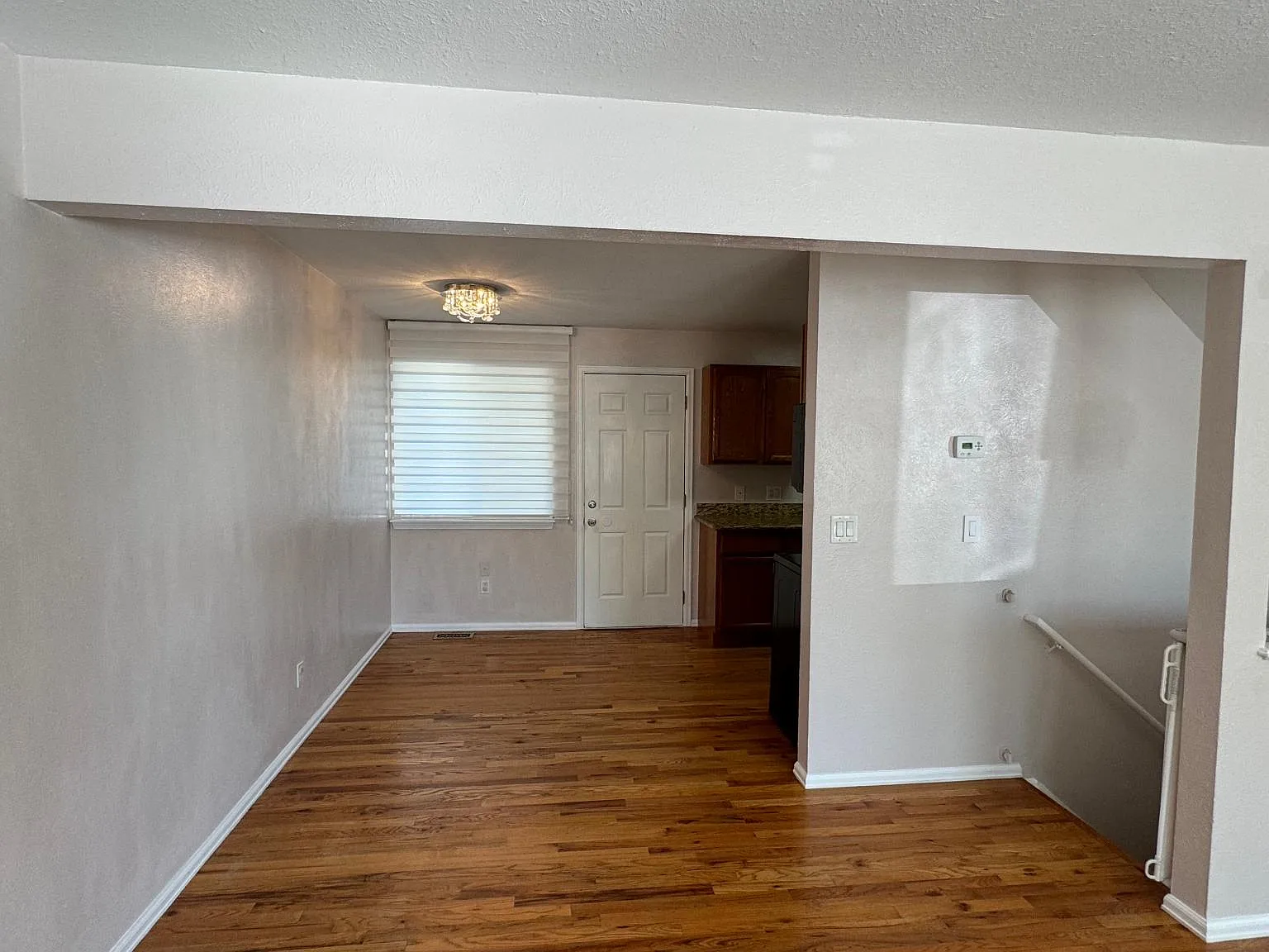 4 bed, 1628 sqft, $3,200 — Photo 4