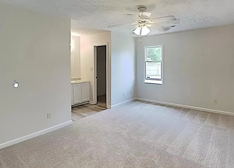 6324 Chagrin Rd — Photo 7