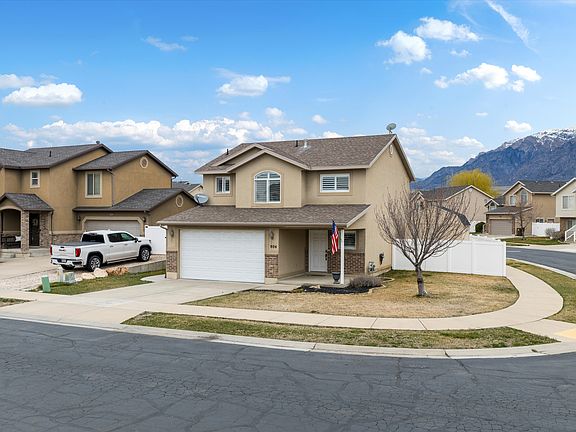 2nd image of 804 Willowbrook Rd