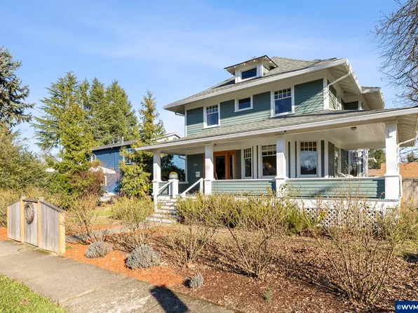 820 S River St, Newberg, OR 97132