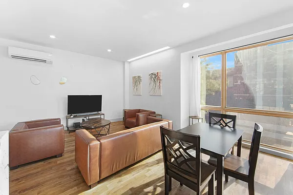 Rented by TorsX Inc | media 9