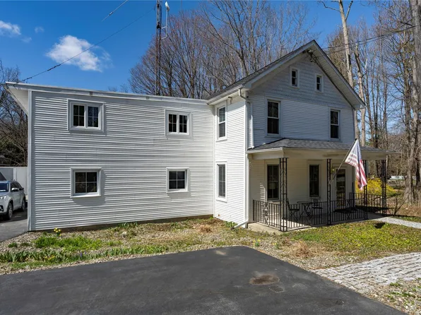 2821 Route 82, Pleasant Valley, NY 12569