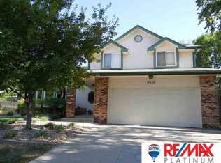 15629 Nottingham Dr, Omaha, NE 68118