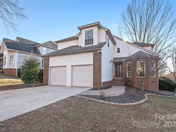 7407 Rock Island Rd, Charlotte, NC 28278