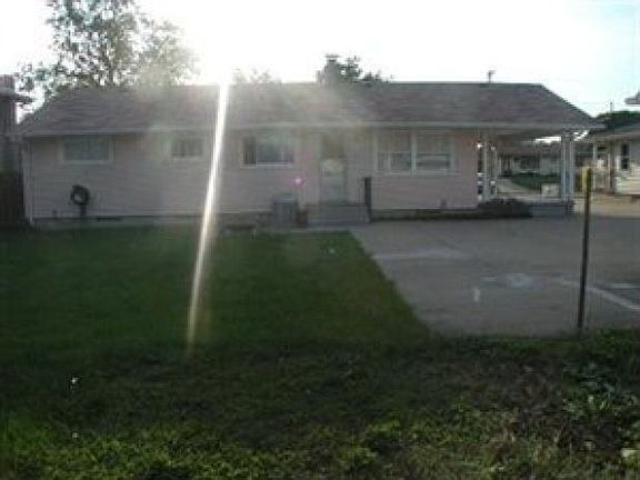 3rd image of 599 Hilbish Ave