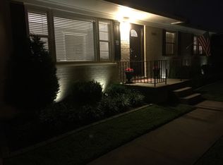 2009 Janlyn Rd, Jeffersontown, KY 40299