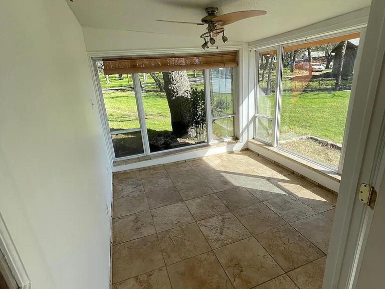 8429 Island View Dr — Photo 23