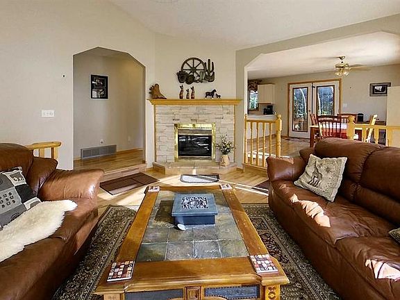 4th image of 53419A W Range Road 161