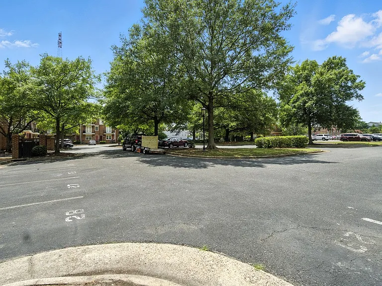 3 Lincoln St — Photo 41