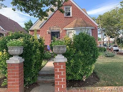 1st image of 23217 118th Ave