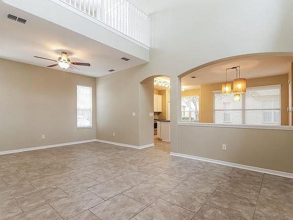 4th image of 12014 Deacons Croft Ln
