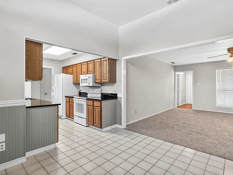 5301 Tartan Cir — Photo 10