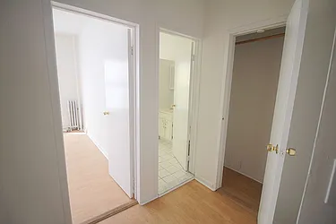 Rented by Nest Seekers International