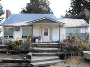 447 Loop Ave, Manson, WA 98831