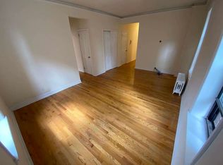 35-13 30th St #2, Astoria, NY 11106